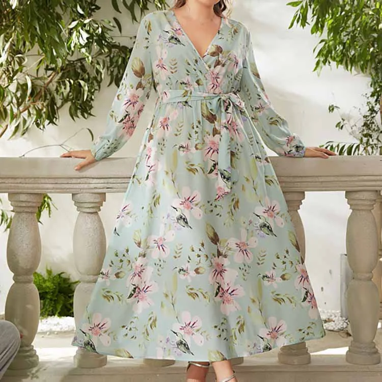 Felicia Plus Size Floral Print Wedding Guest Dress