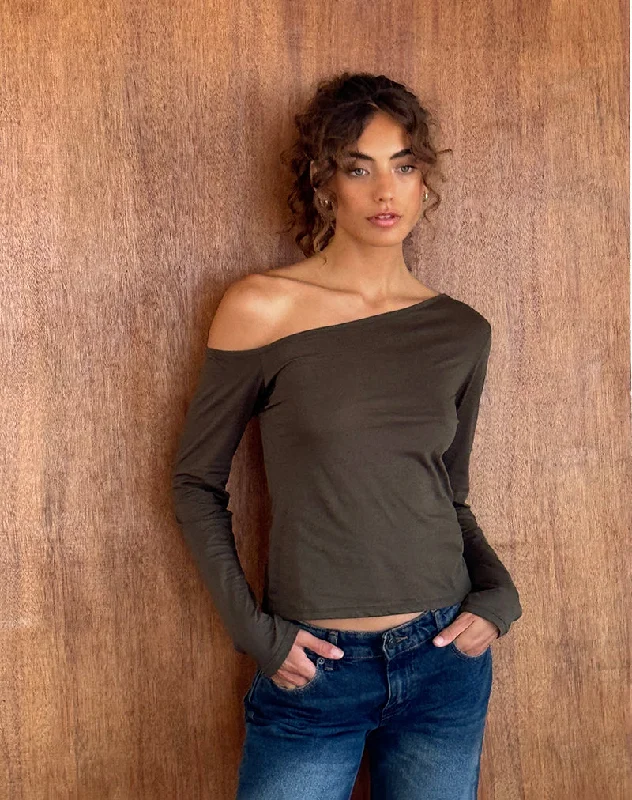 Button - Down Women Long Sleeve Top for a Classic StyleLedez Asymmetrical Slouchy Top in Olive Tissue Jersey