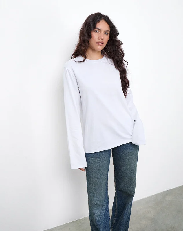 Thermal Women Long Sleeve Top for Extra Warmth in WinterOB Oversized Long Sleeve Tee Top in White