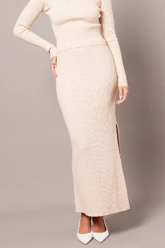 Skirts with a handkerchief hem Beige Knit Skirt High Rise