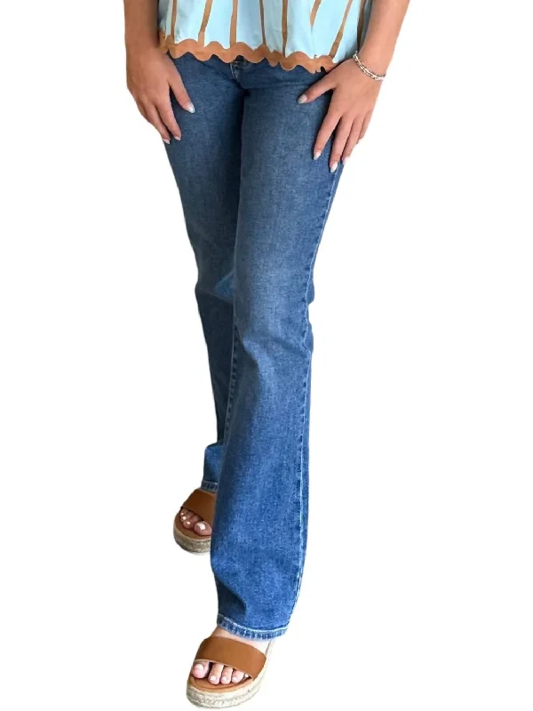 Embellished women jeans with studs or rhinestones for a glamorous touchBootcut Jeans In Vintage Wash