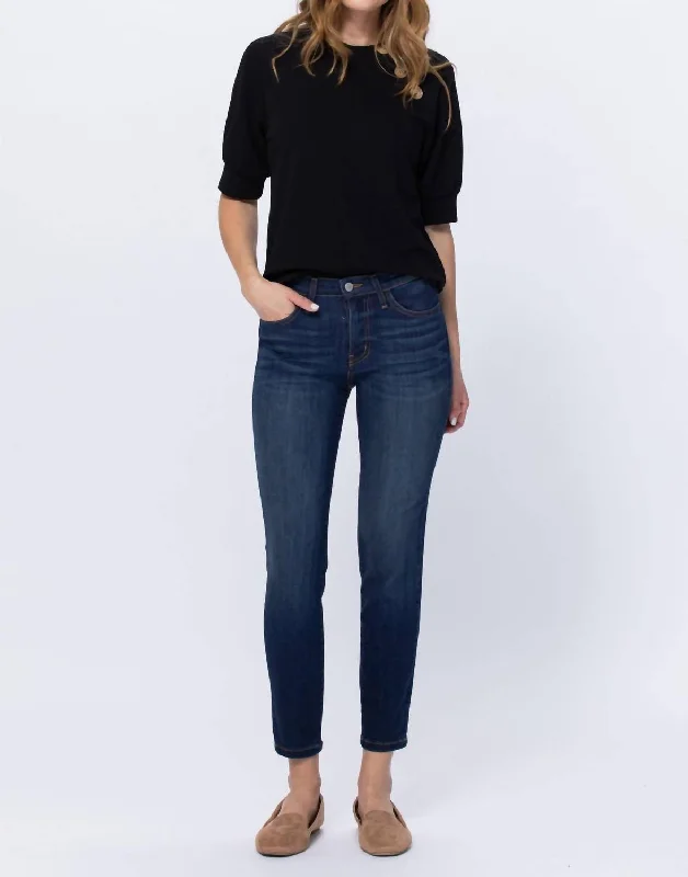 Mom jeans for a nostalgic and casual lookHand-Sand Relaxed Fit Jeans In Dark Blue