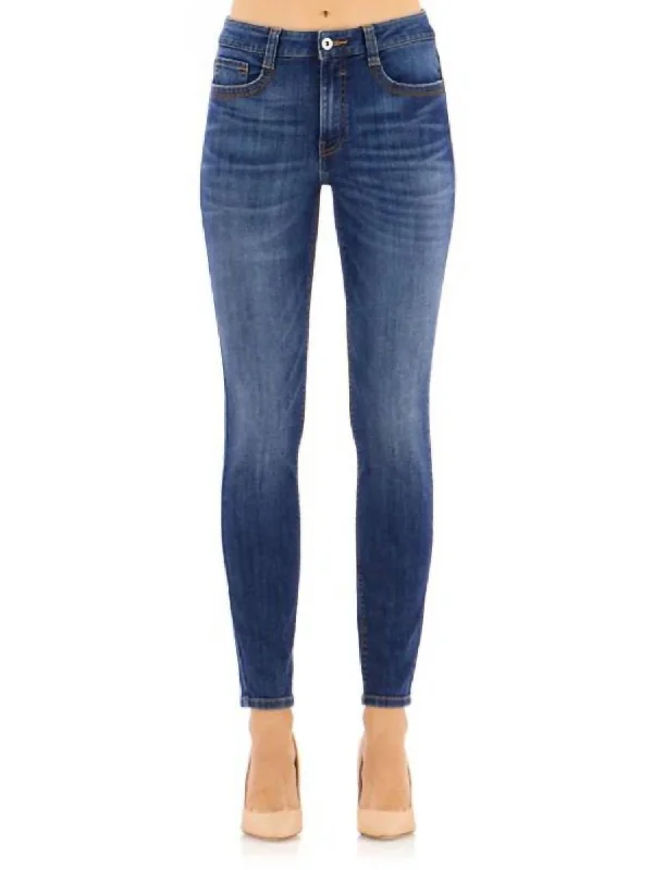 Distressed women jeans for a trendy and edgy lookStarlet Skinny Jeans In Option