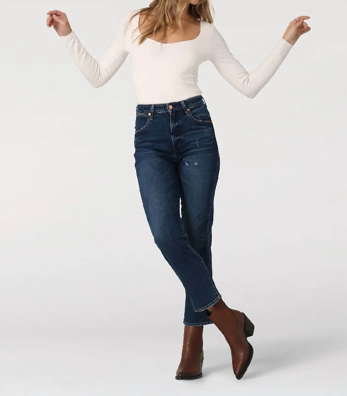 Jeggings women jeans combining the comfort of leggings and style of jeansWild West High Rise Straight Jeans In Wild Ride