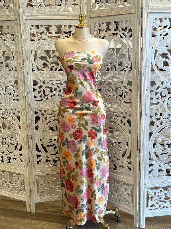 Backless Women Dress for a Sexy and Alluring Look at Evening EventsStrapless Satin Floral Multi Color Dress- Not Stretchy,No Estira