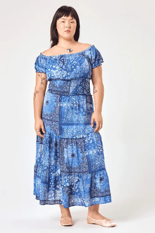 Shift Women Dress with a Simple and Classic Design for Everyday WearBlue Paisley Patchwork Off Shoulder Midi Dress