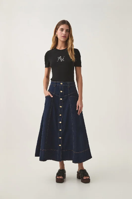 Oversized Denim Top for a Relaxed and Casual VibeResonance Denim Midi Skirt