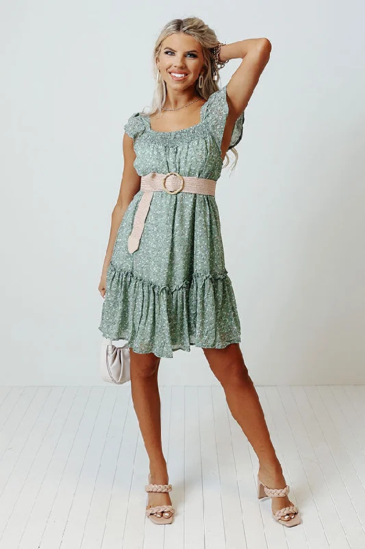 Strapless Women Dress with a Built - in Bra for Comfort and SupportParade Pretty Shift Dress In Sage