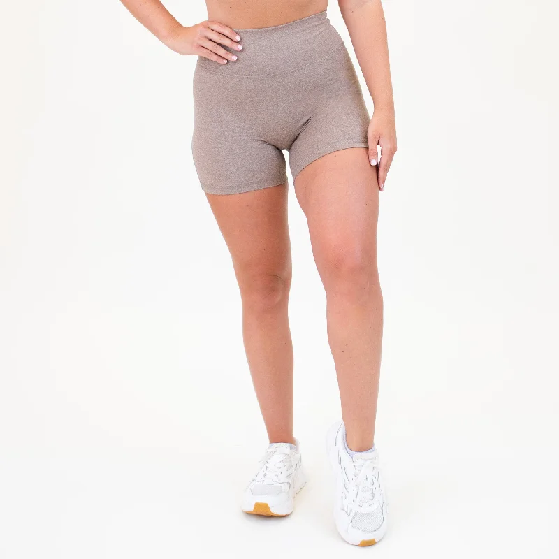 Belted Women Shorts to Enhance the WaistlineCharge Short 5" - No Front Seam - Higher Rise