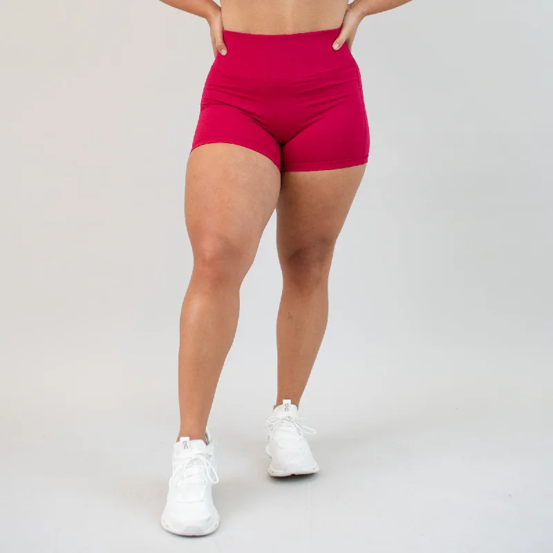 High - Waisted Women Shorts for a Retro and Flattering LookAscend Short 3.25" - No Front Seam - Higher Rise