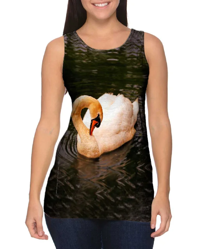 Plunge Neck Women's Seamless Tank Tops for a Smooth FitSwan Lake Swim