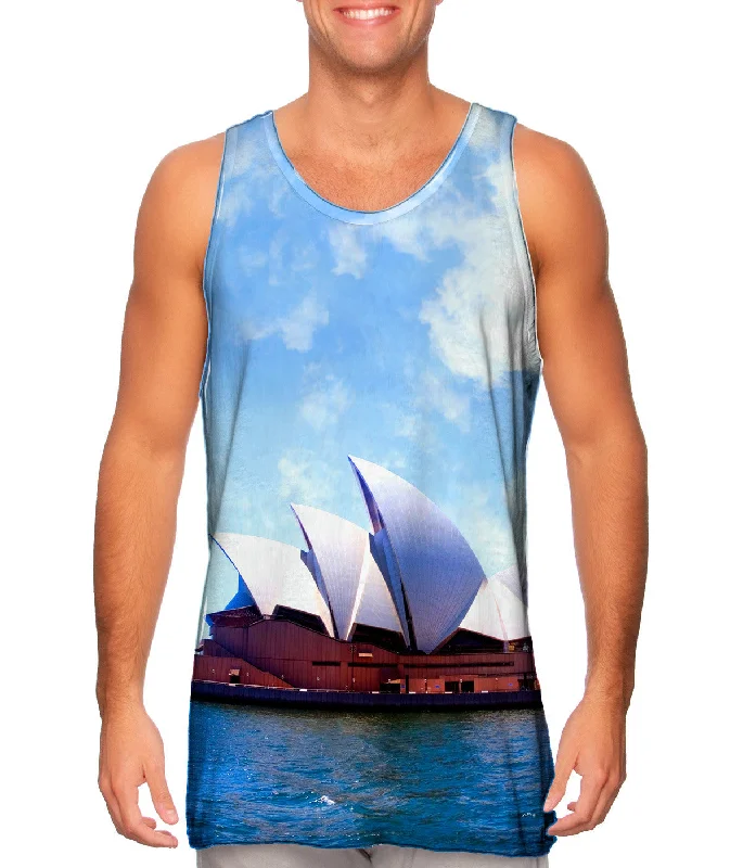 Plunge Neck Women's Seamless Tank Tops for a Smooth FitSydney Opera House